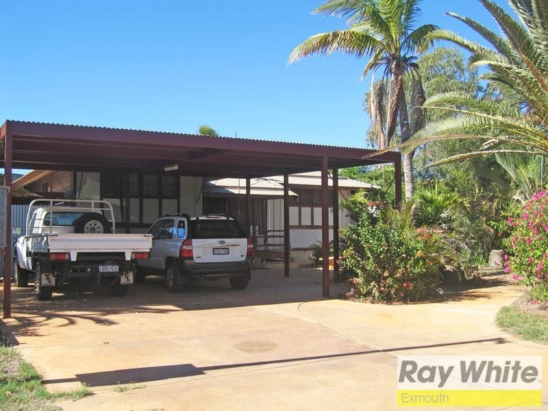 44 Third Avenue, Onslow WA 6710