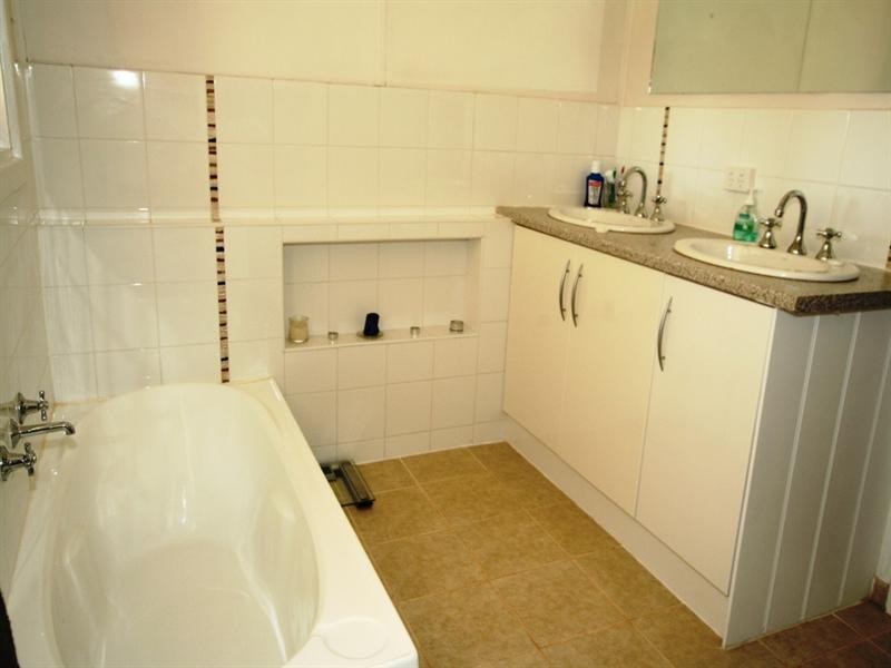 7 Stokes-Hughes Street, Exmouth WA 6707