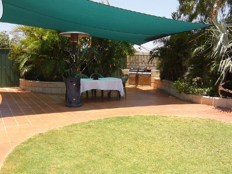 17 Ningaloo Street, Exmouth WA 6707