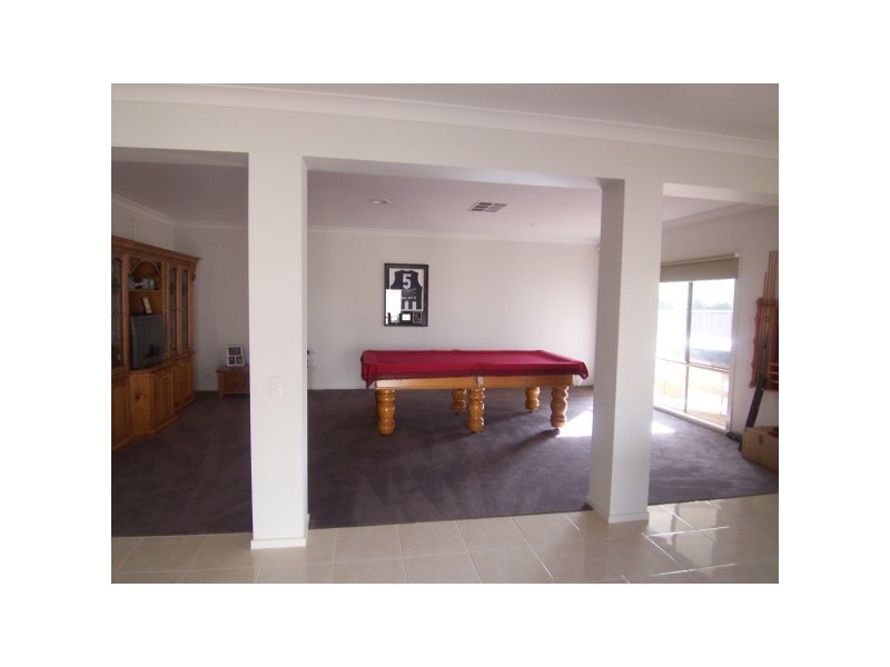 19 Spence Terrace, Sandhurst VIC 3977