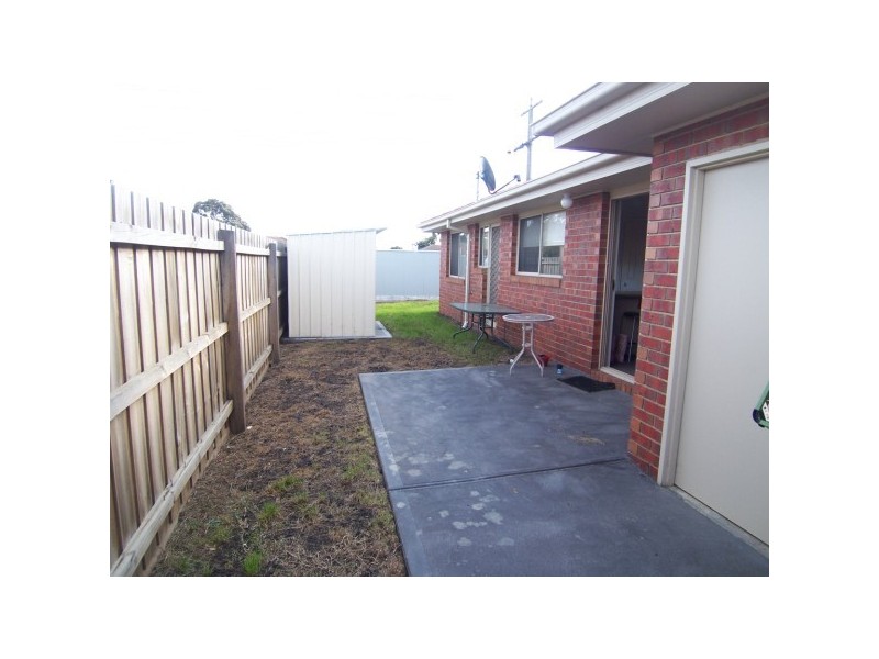 11 Coco Parade, Skye VIC 3977