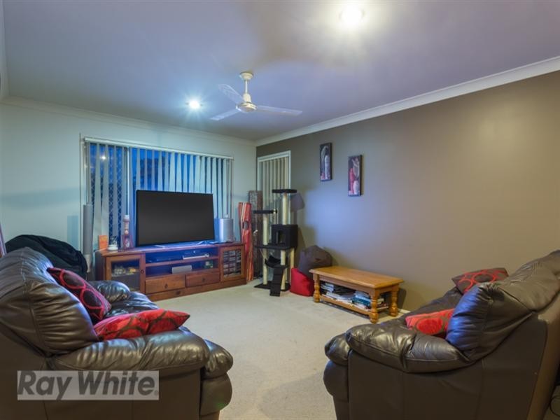 30 Aqua Crest, Redland Bay QLD 4165