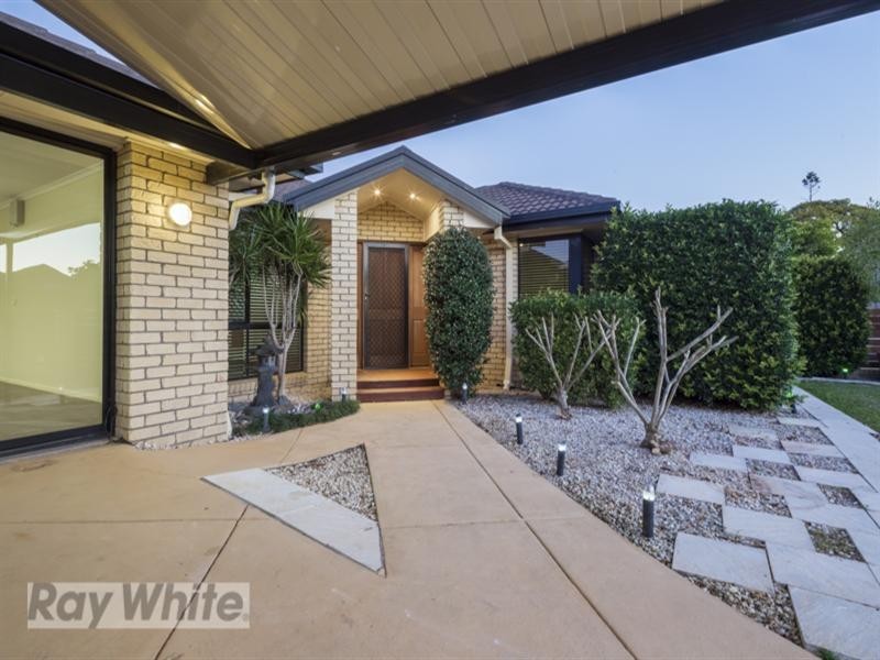 5 Kimbolton Drive, Redland Bay QLD 4165