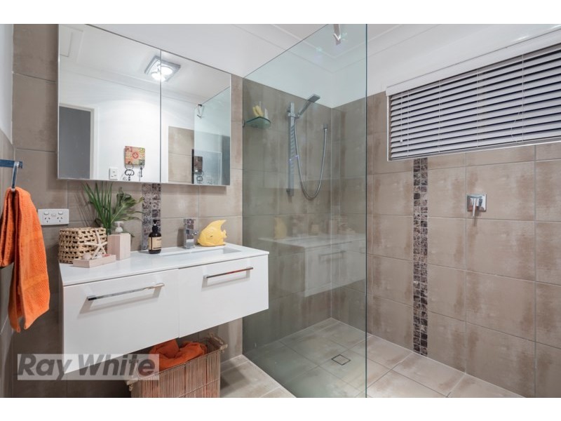 22 Wilkie Street, Redland Bay QLD 4165