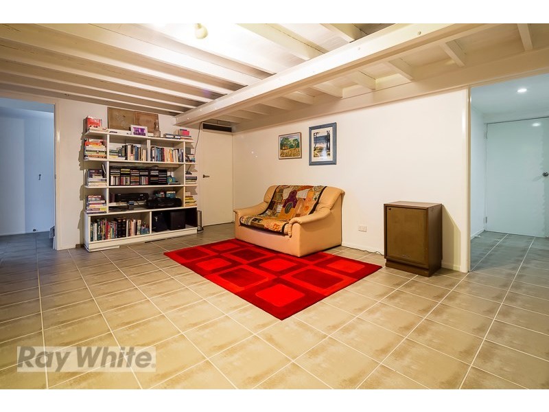 22 Wilkie Street, Redland Bay QLD 4165