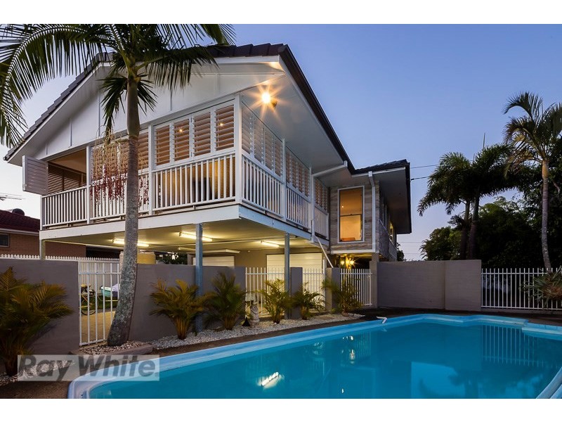 22 Wilkie Street, Redland Bay QLD 4165