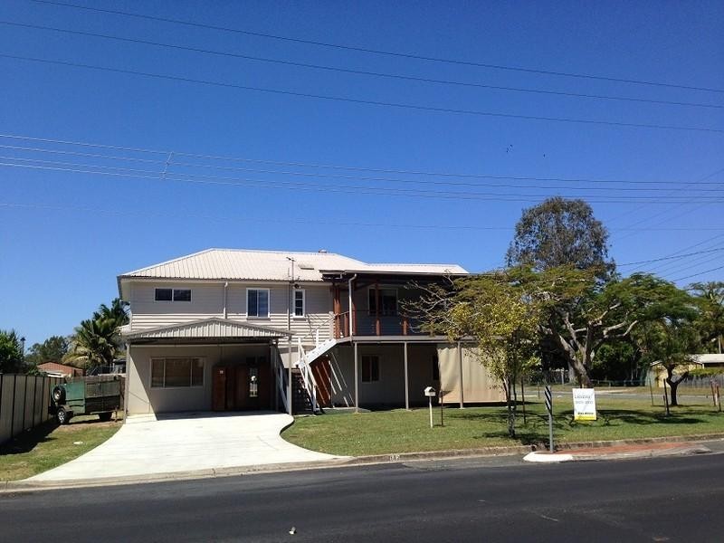 182 Main Street, Redland Bay QLD 4165