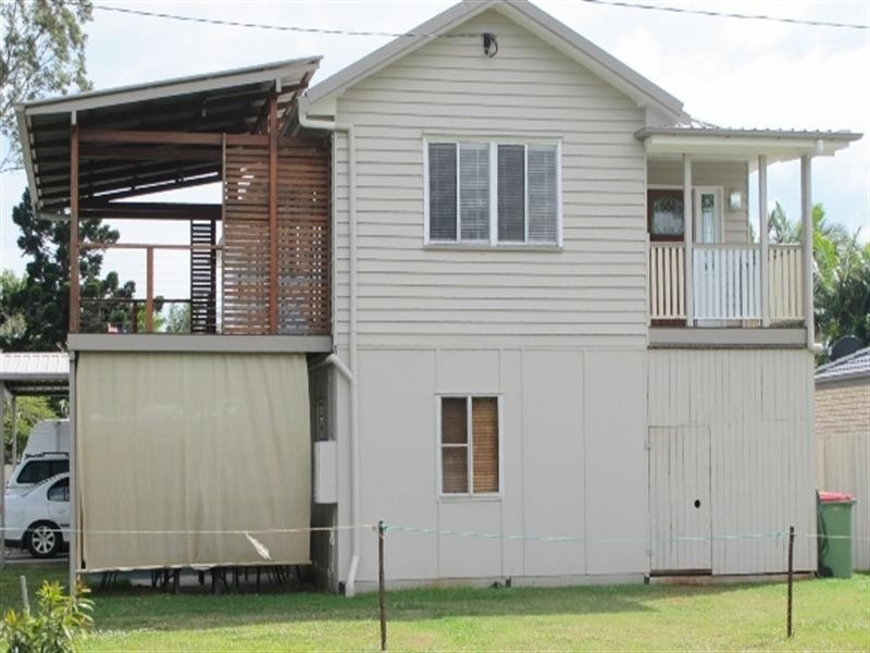 182 Main Street, Redland Bay QLD 4165