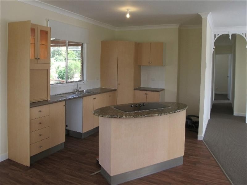 182 Main Street, Redland Bay QLD 4165