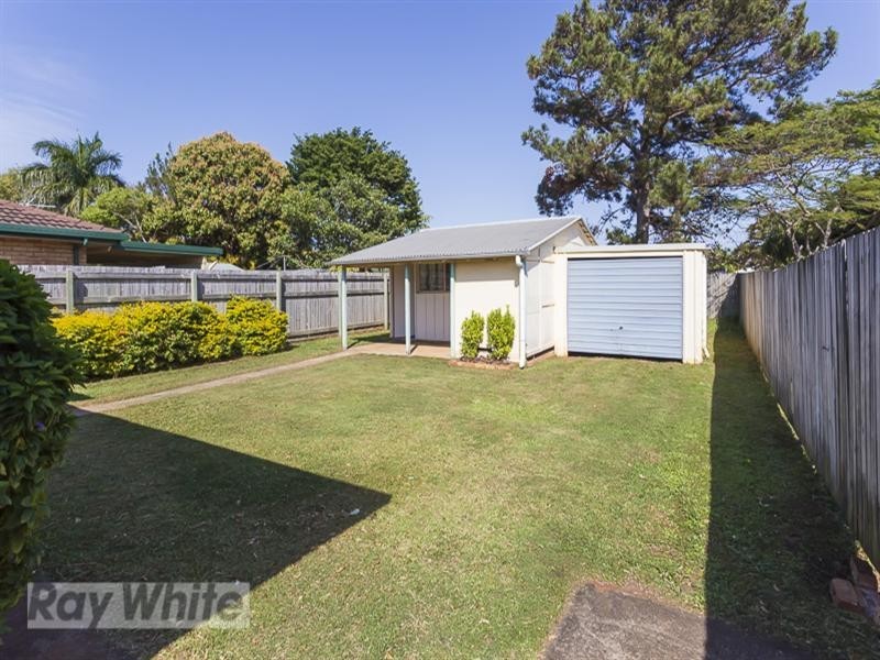 211 Dart Street, Redland Bay QLD 4165