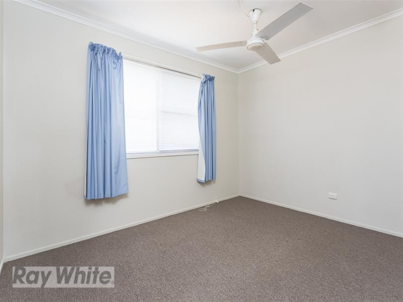 211 Dart Street, Redland Bay QLD 4165