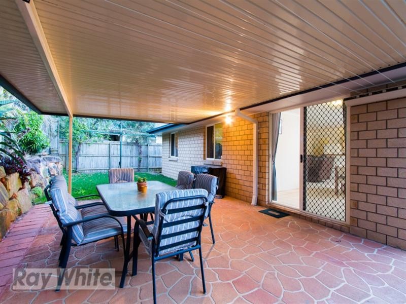 276 Main Street, Redland Bay QLD 4165