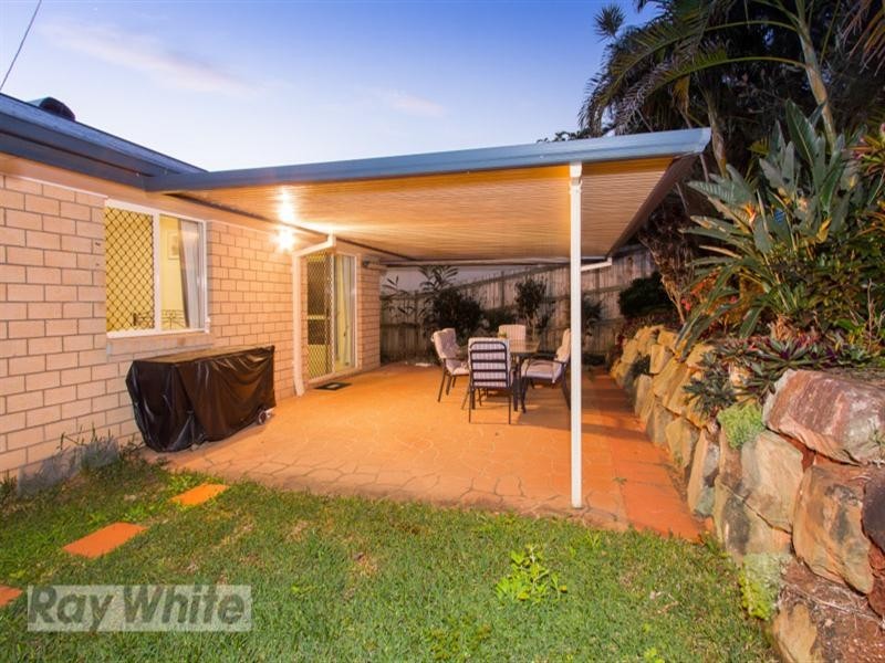 276 Main Street, Redland Bay QLD 4165