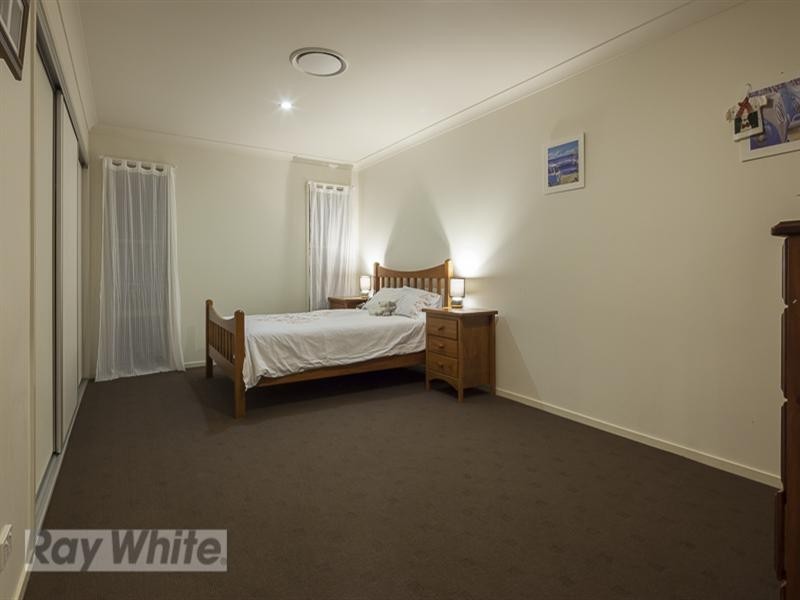 17 Sapium Road, Redland Bay QLD 4165