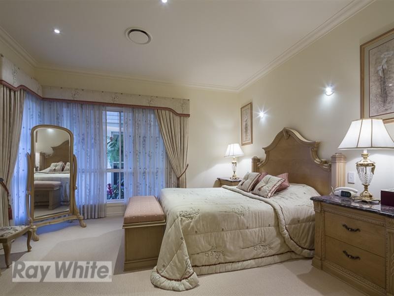 12 Viewfield Street, Redland Bay QLD 4165