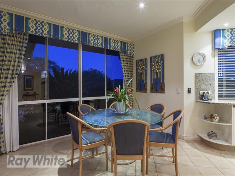 12 Viewfield Street, Redland Bay QLD 4165