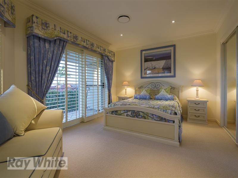 12 Viewfield Street, Redland Bay QLD 4165