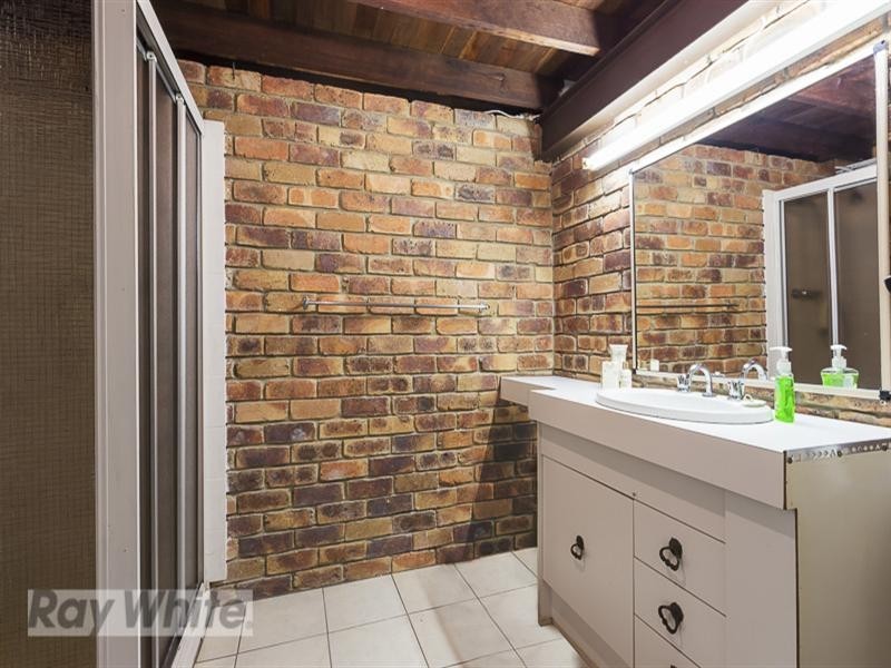 80 Passage Street, Cleveland QLD 4163