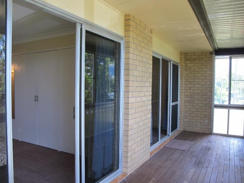 64 Hamilton Street, Redland Bay QLD 4165