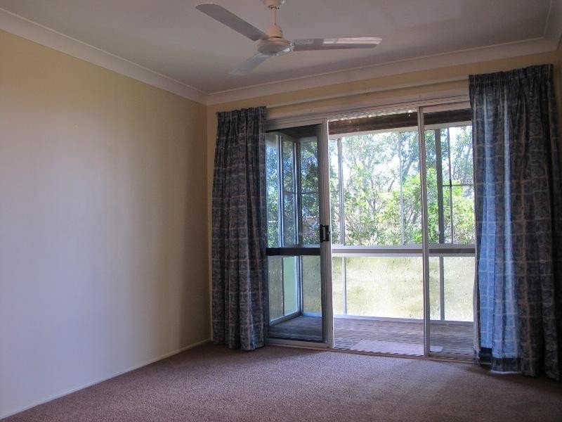 64 Hamilton Street, Redland Bay QLD 4165