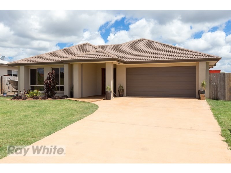 13 Maree Place, Redland Bay QLD 4165