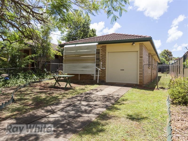 134 Cane Street, Redland Bay QLD 4165