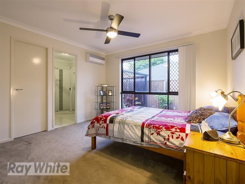 8 Cordia Close, Redland Bay QLD 4165