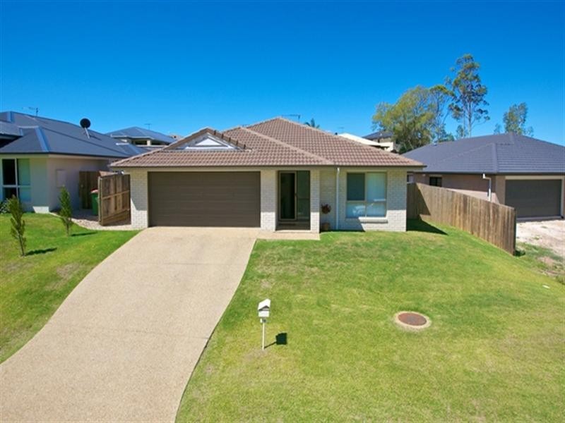 18 Park Edge Place, Redland Bay QLD 4165
