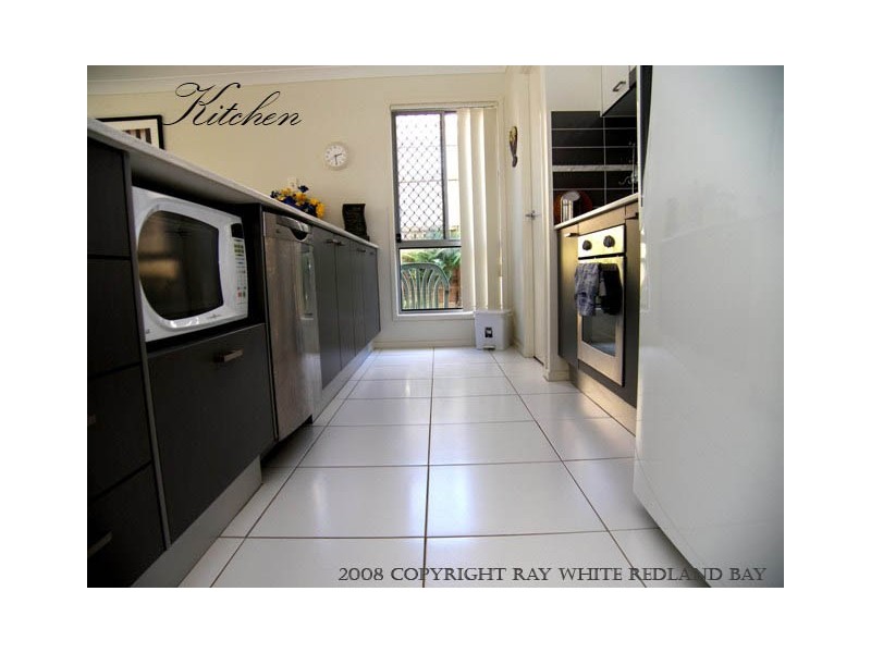 16 Keswick Place, Redland Bay QLD 4165