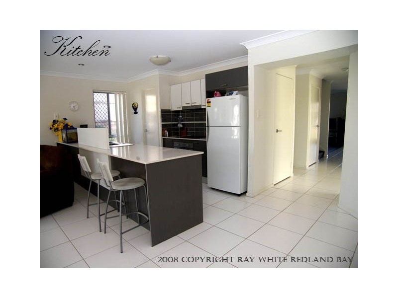 16 Keswick Place, Redland Bay QLD 4165