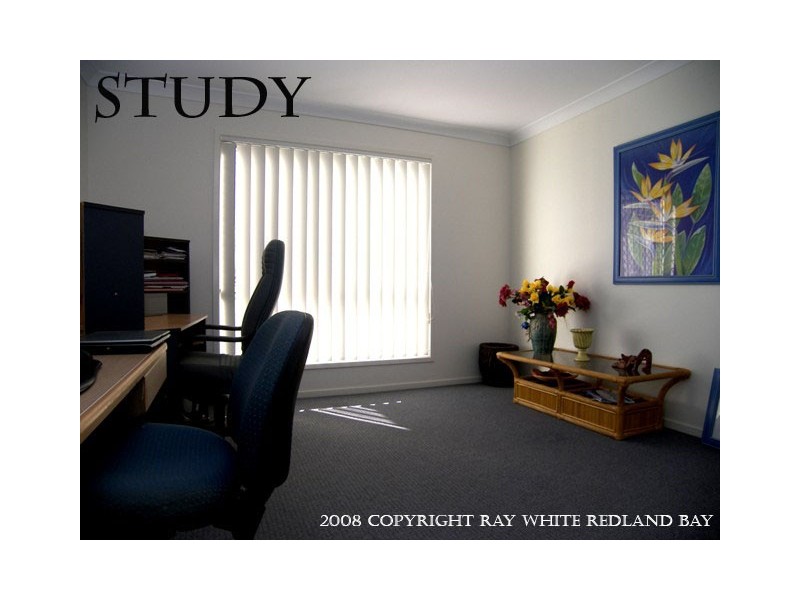 16 Keswick Place, Redland Bay QLD 4165