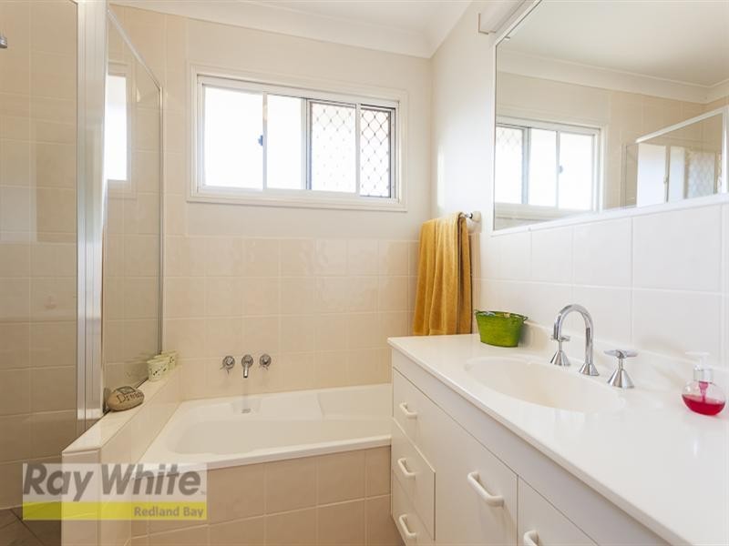 18/66 Freeth Street, Ormiston QLD 4160