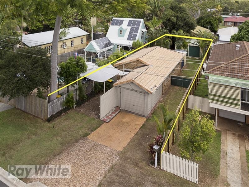 193 Cane Street, Redland Bay QLD 4165