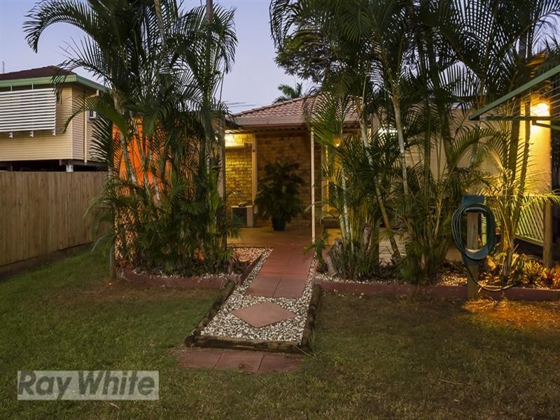 193 Cane Street, Redland Bay QLD 4165