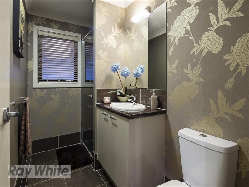 8 Grosgrain Court, Mount Cotton QLD 4165