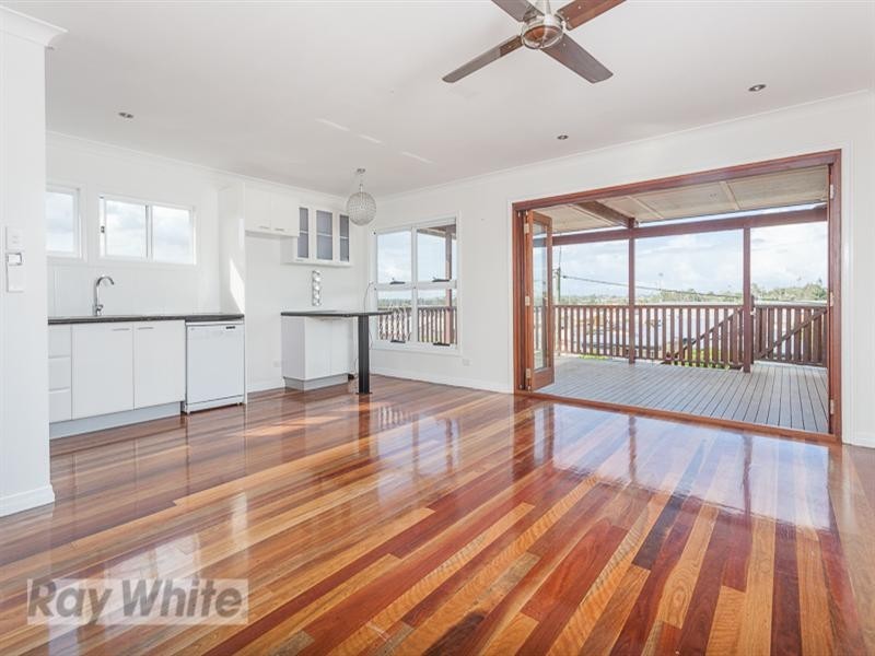 72 Adelaide Street, Carina QLD 4152