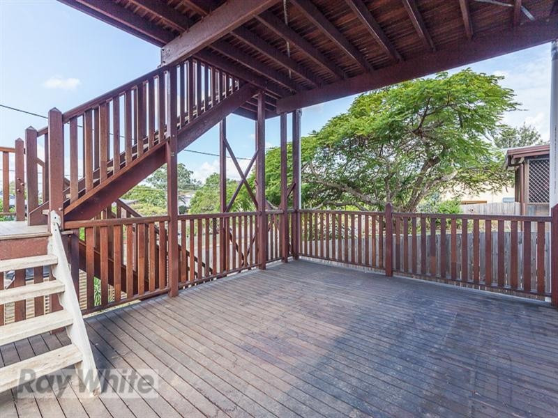 72 Adelaide Street, Carina QLD 4152