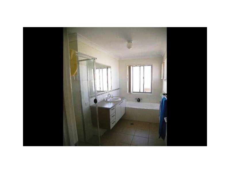 12 Keswick Place, Redland Bay QLD 4165