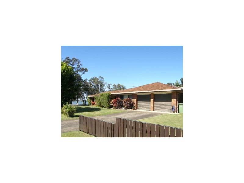 101 Torquay Road, Redland Bay QLD 4165