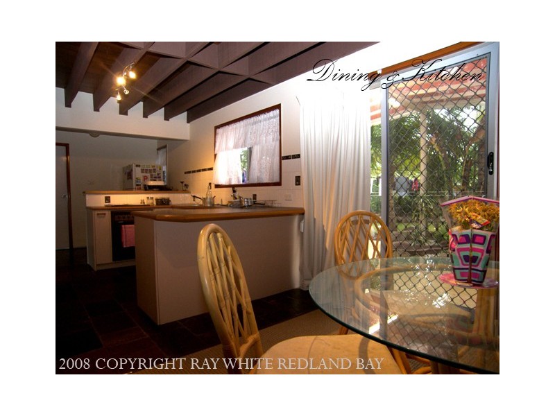 37 Torquay Road, Redland Bay QLD 4165