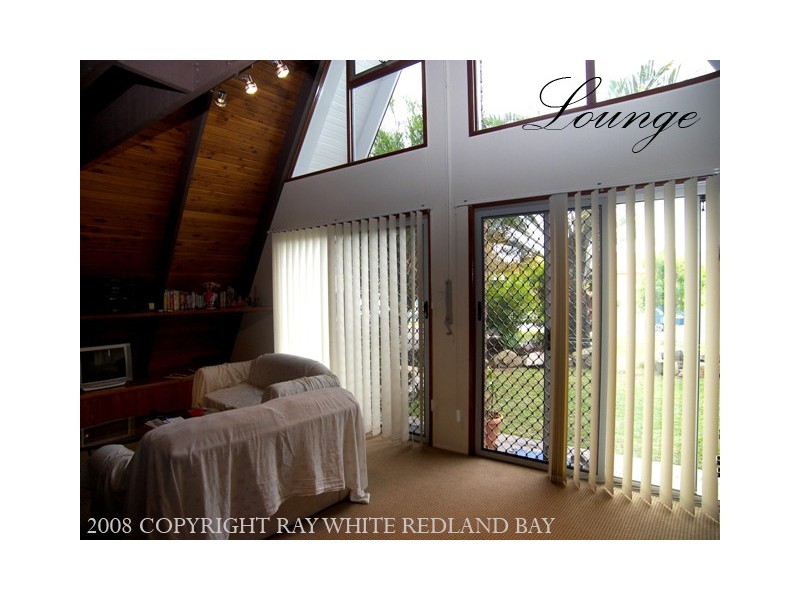 37 Torquay Road, Redland Bay QLD 4165