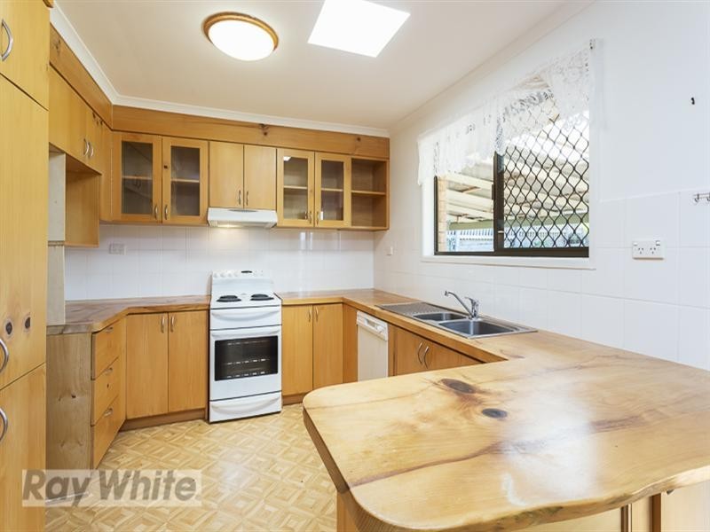 24 Dell Street, Cleveland QLD 4163