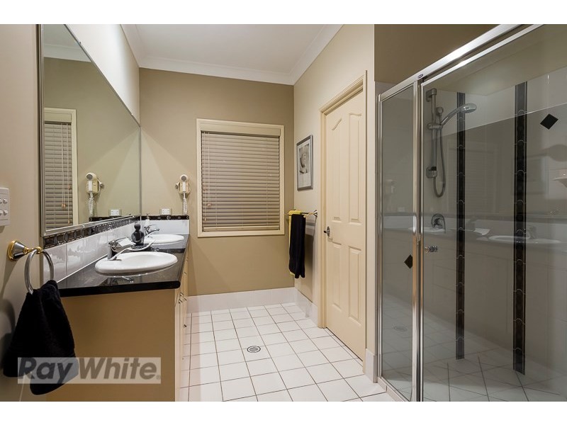 12 Tudar Place, Thornlands QLD 4164