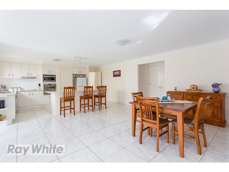 3 Pentecost Place, Redland Bay QLD 4165