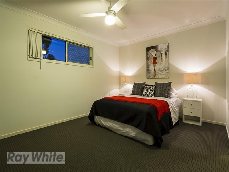 3 Creekside Cct West, Victoria Point QLD 4165