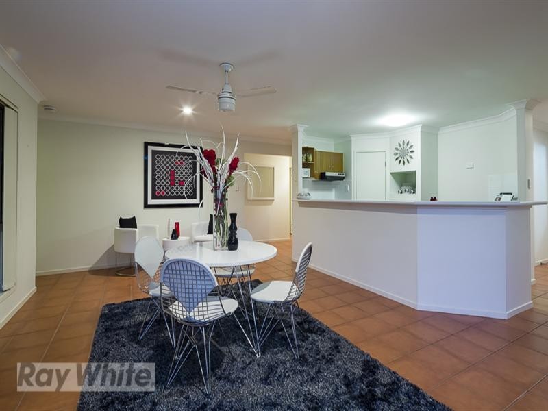 3 Creekside Cct West, Victoria Point QLD 4165