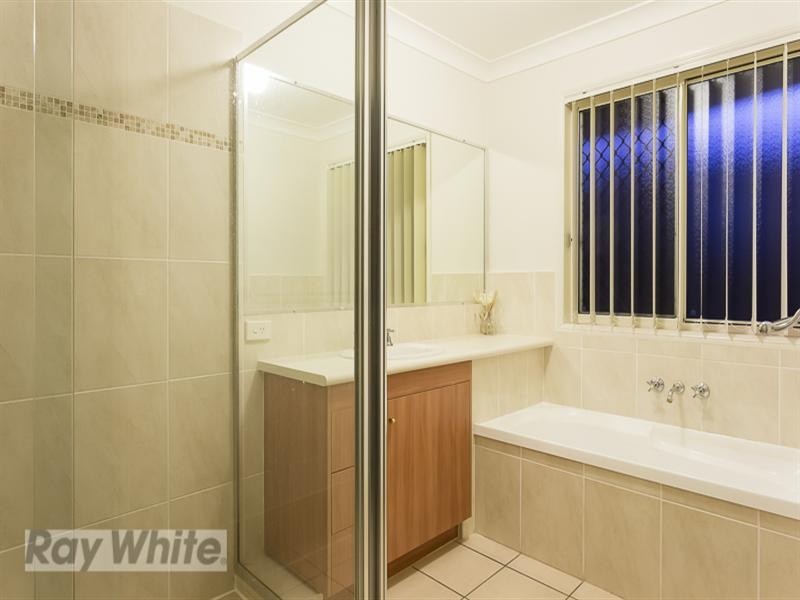 10 Timkelnik Crescent, Victoria Point QLD 4165