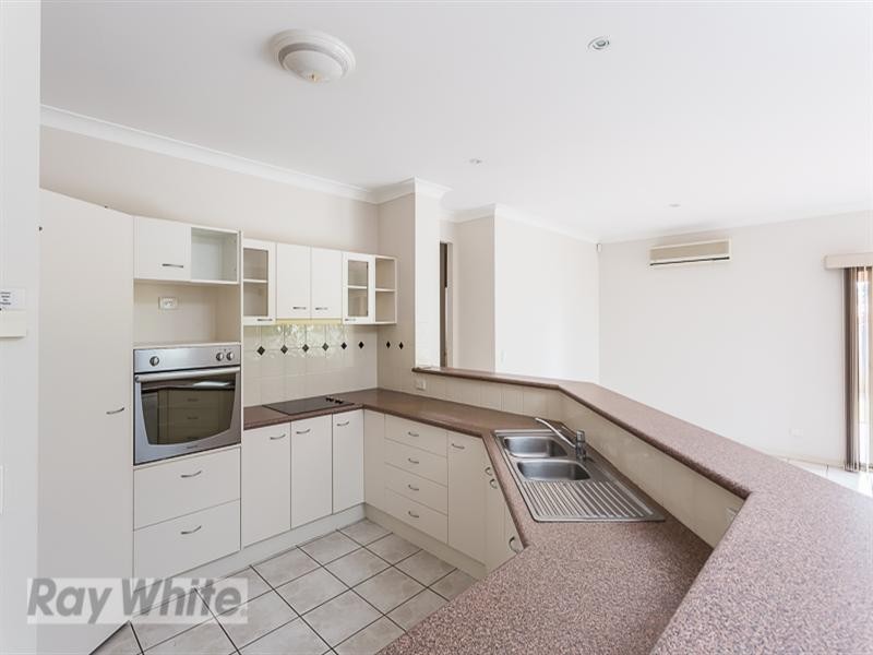 53 Salisbury Street, Redland Bay QLD 4165