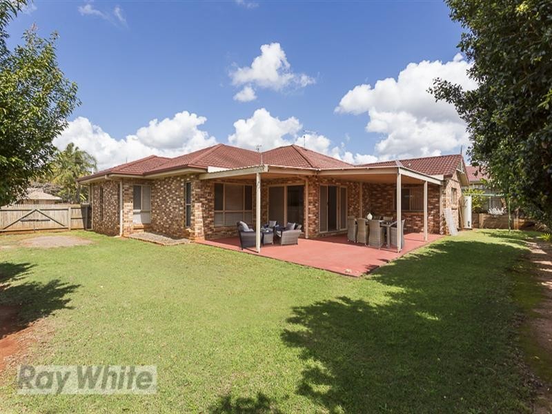 53 Salisbury Street, Redland Bay QLD 4165