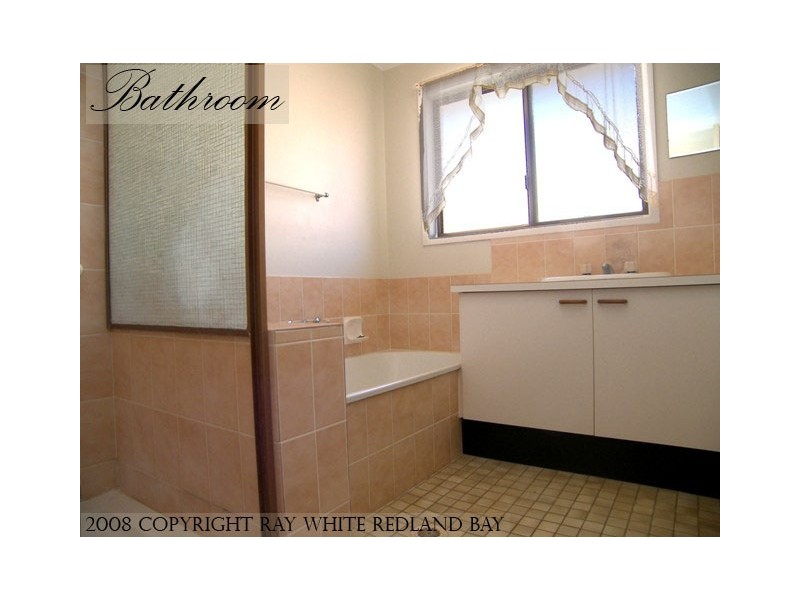 214 Cane Street, Redland Bay QLD 4165